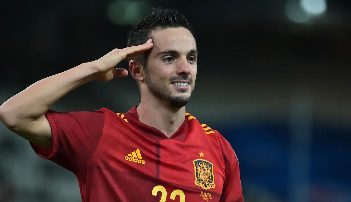 Sementara itu, nasib baik Jerman juga dialami oleh Spanyol, namun dengan hasil yang berbeda. Laga yang berlangsung panas tersebut ditentukan oleh gol semata wayang Pablo Sarabia. (AFP/Aris Messinis)