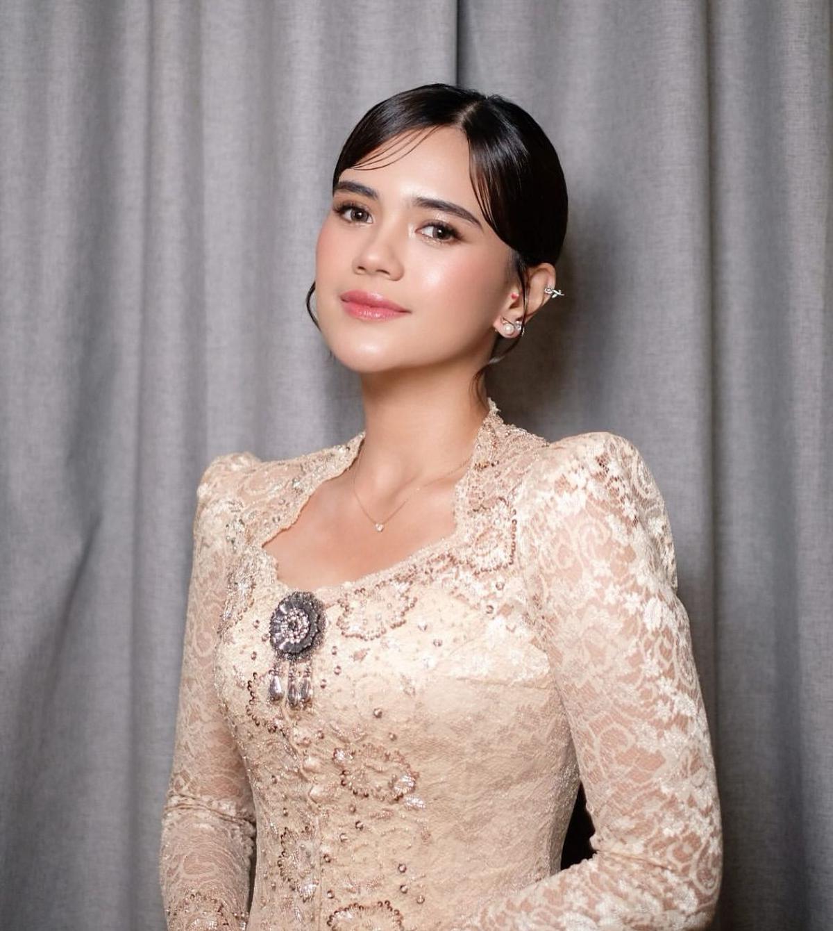 7 Potret Audi Marissa Tampil Anggun Jadi Bridesmaid di Pernikahan Ochi Rosdiana, Ini Reaksi Warganet