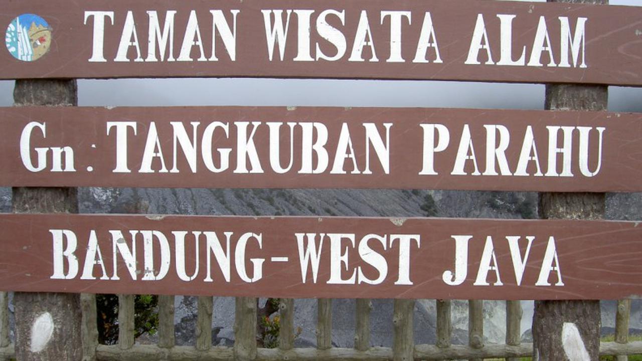 Gunung Tangkuban Parahu