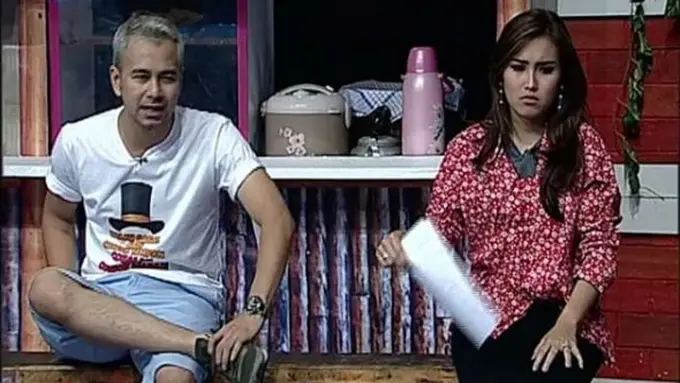 [Bintang] Ayu Ting Ting dan Raffi Ahmad