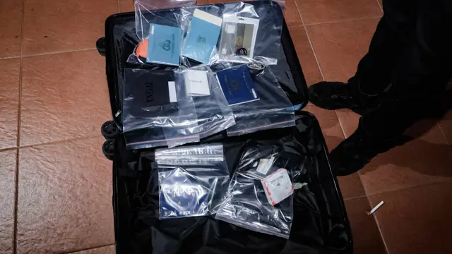 Polisi usut kasus dugaan korupsi proyek alat konstruksi.