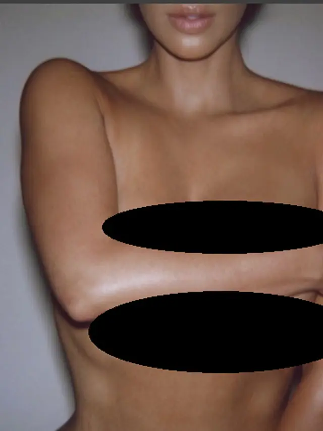 [Bintang] Kim Kardashian