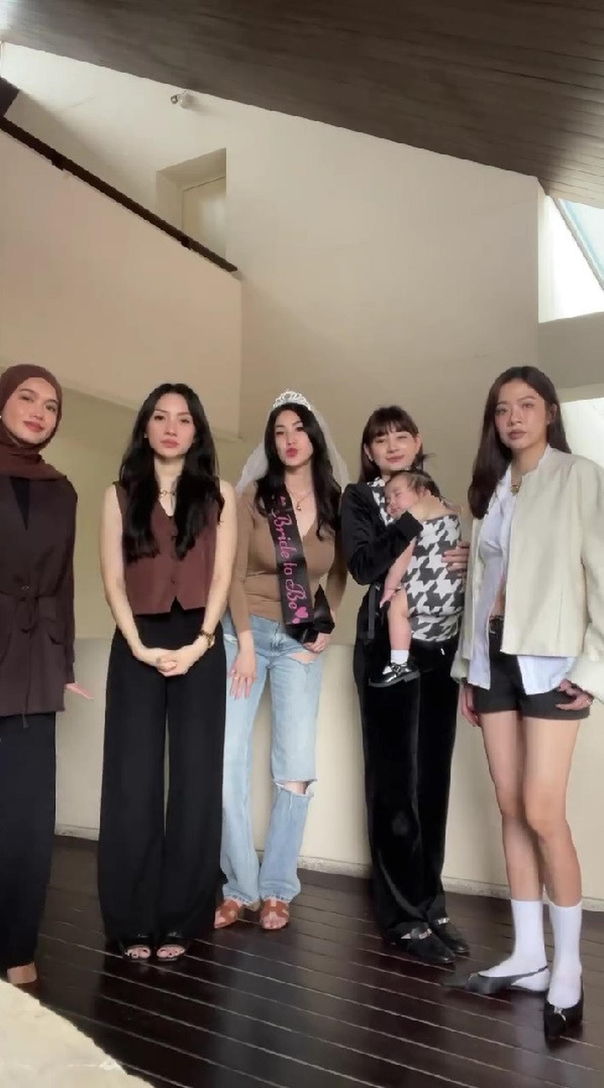 Momen Girlgrup Princess Kembali Reuni di Bridal Shower Elma Agustin, Netizen Langsung Nostalgia