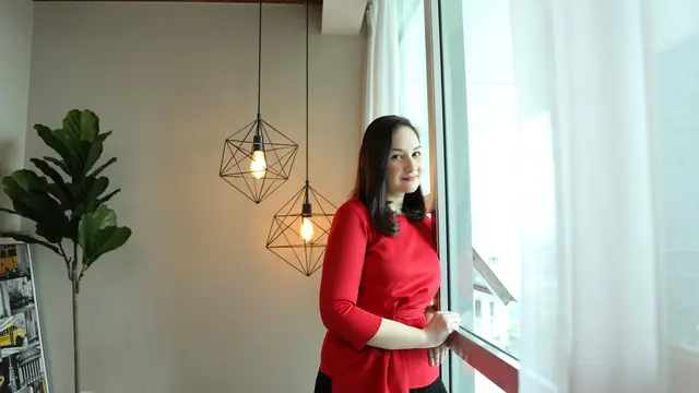 [Fimela] Mona Ratuliu