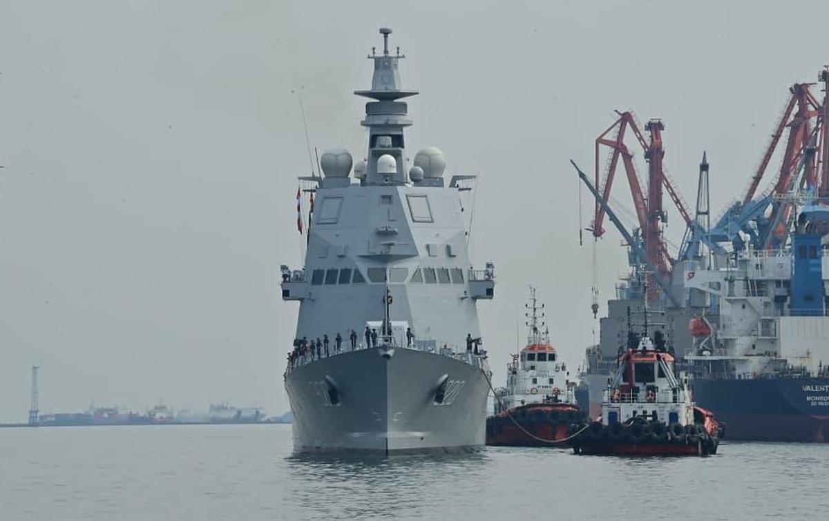 FOTO: KRI Brawijaya-320, Frigate Terbesar se-Asia Tenggara Resmi Perkuat TNI AL