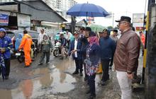Pemkot Jakbar Sigap Tangani Sumbatan Drainase di Kalideres, Ungkap Rencana Jangka Panjang