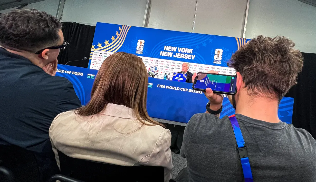 Cerita menarik didapatkan jurnalis KLY Sports, Hery Kurniawan saat konferensi pers menjelang laga Grup I antara Prancis melawan Senegal, Senin (16/06/2026) waktu setempat. (Bola.com/Hery Kurniawan/Adv/Powerade)