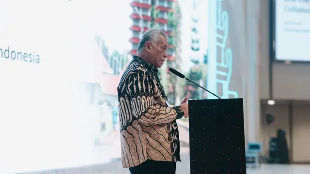 Rektor UI.