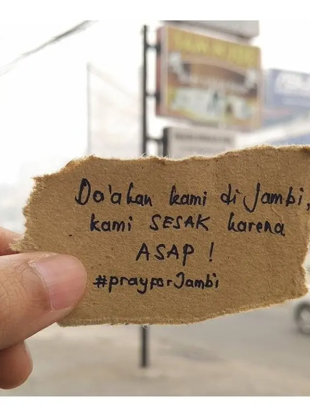 Aksi Protes Netizen Saat Melawan Asap Ini Bikin Terenyuh