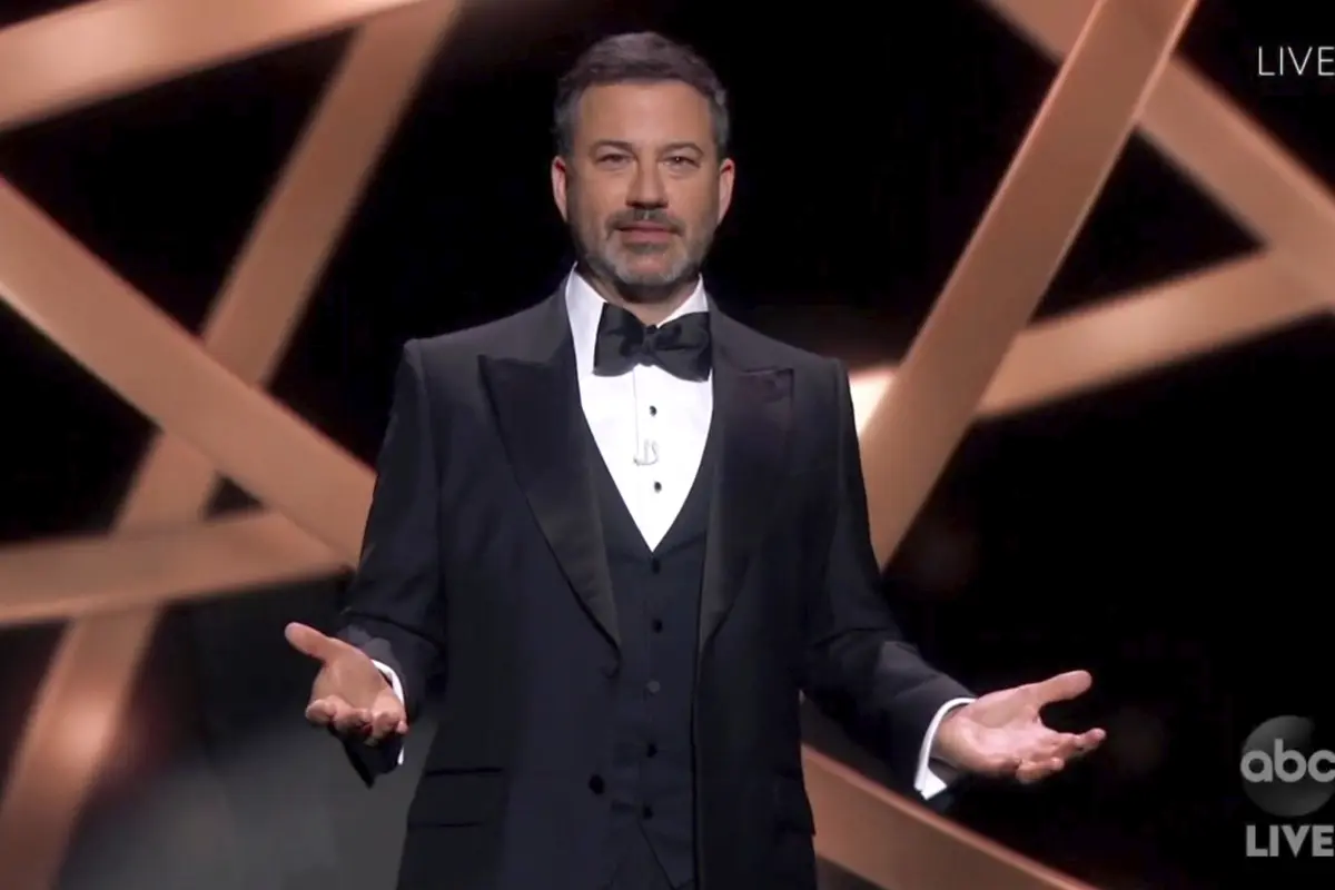 Jimmy Kimmel dalam Emmy Awards 2020. (The Television Academy dan ABC Entertainment via AP)