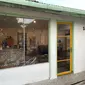 Sekata Kopi, terletak di kawasan Jalan Sei Batu Gingging, Medan, ada satu coffee shop yang menawarkan tempat ngopi nyaman serasa berada di rumah sendiri, dan merupakan tempat nongkrong yang cukup favorit bagi anak-anak muda (Reza Efendi/Liputan6.com)