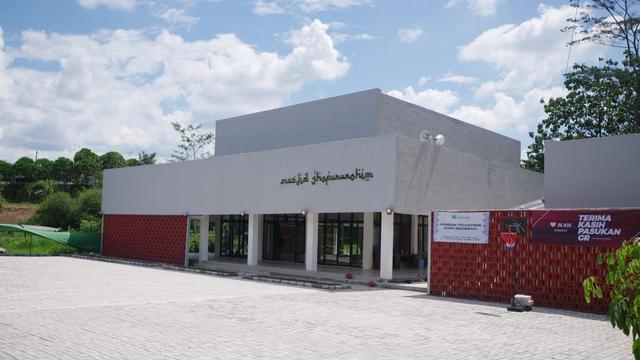 Akun Garuda Revolution Resmikan Masjid