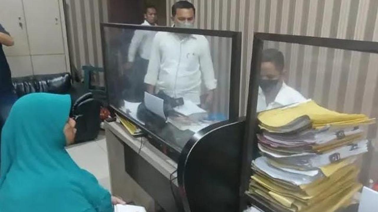 Tersangka Pembakar Ibu Tiri