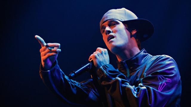 Melihat Kembali Aksi Panggung Aaron Carter