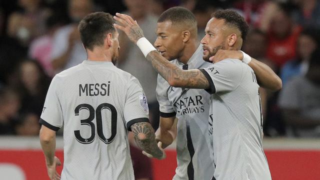 Foto: Akurnya Trio MMN usai Ketiganya Saling Cetak Gol ke Gawang Lille di Liga Prancis, Mbappe Cetak Rekor Gol 8 Detik