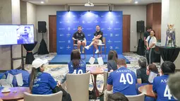 Pada kesempatan itu ia juga turut mengingat pengalaman bermain di Indonesia pada 2013. Cahill menjadi bagian dari skuad The Blues yang menjalani tur pramusim ke Jakarta pada 2013. (Bola.com/Abdul Aziz)
