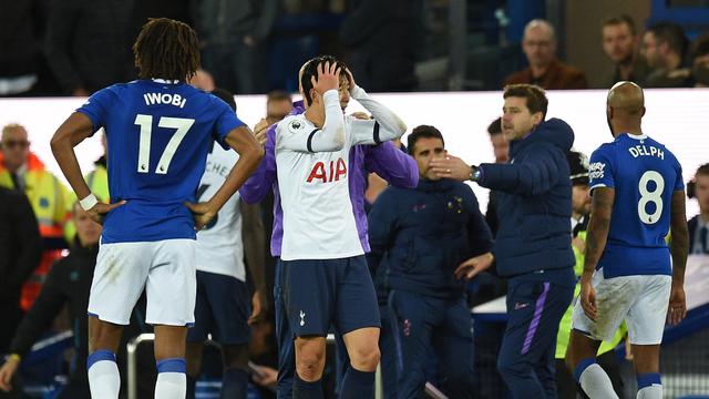 Wajah Menyesal Son Heung-min Usai Bikin Kaki Andre Gomes Patah