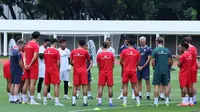 Patut dinantikan bagaimana John Herdman meramu taktik Timnas Indonesia untuk laga di FIFA Series kali ini. (Bola.com/M Iqbal Ichsan)