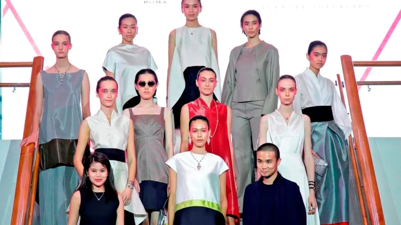 Representasi aturan perempuan jalani peran dalam koleksi perhiasan mewah Bvlgari x Kraton