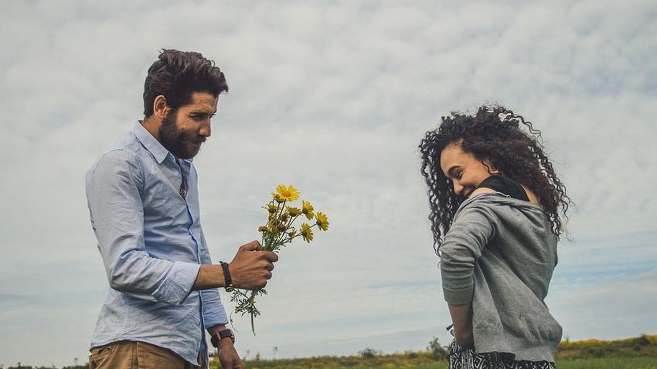 Cerita Lucu Tema Cinta
