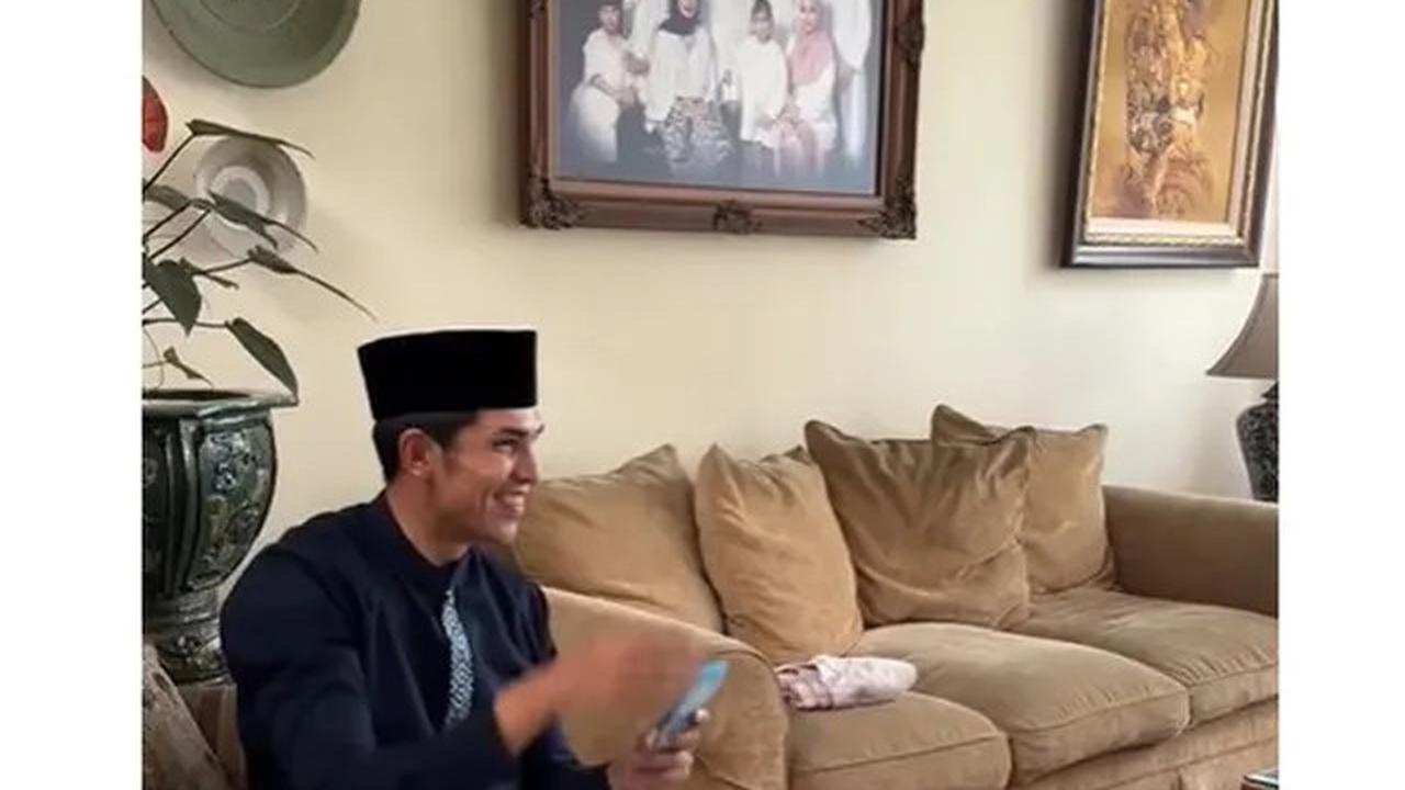 6 Potret Rumah Adrian Maulana di Tangerang Selatan, Mewah Bergaya Minimalis Elegan