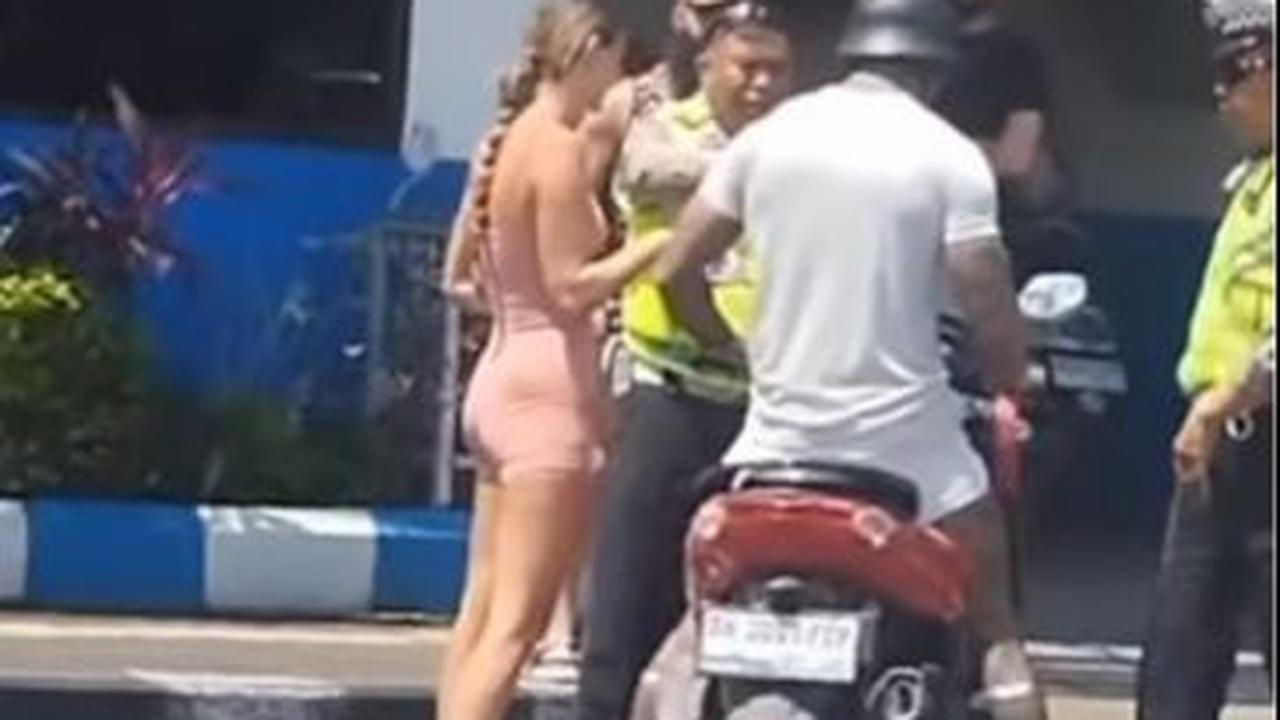 Bule Songong di Bali Kembali Berulah, Ditegur Langgar Lalu Lintas Malah Melawan Polisi