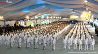 Presiden Prabowo Subianto melantik kepala daerah secara serentak di Istana Kepresiden, Jakarta, Kamis (20/2/2025). (tangkapan layar youtube sekretariat presiden)