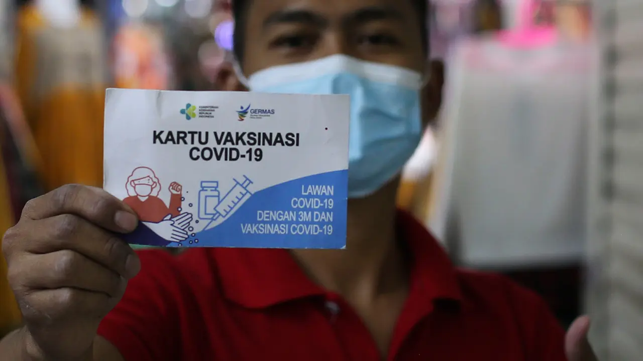 Masuk Tanah Abang Tunjukan Kartu Vaksin, Pedagang Keluhkan Sepi Pembeli