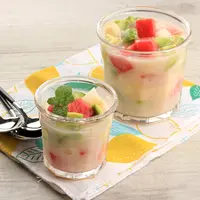 Ilustrasi es buah susu UHT./Copyright shutterstock.com/id/g/IkaRahma