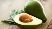 Kandungan antioksidan yang tinggi, membuat biji avokad dapat dikonsumsi dan meningkatkan kekebalan tubuh.