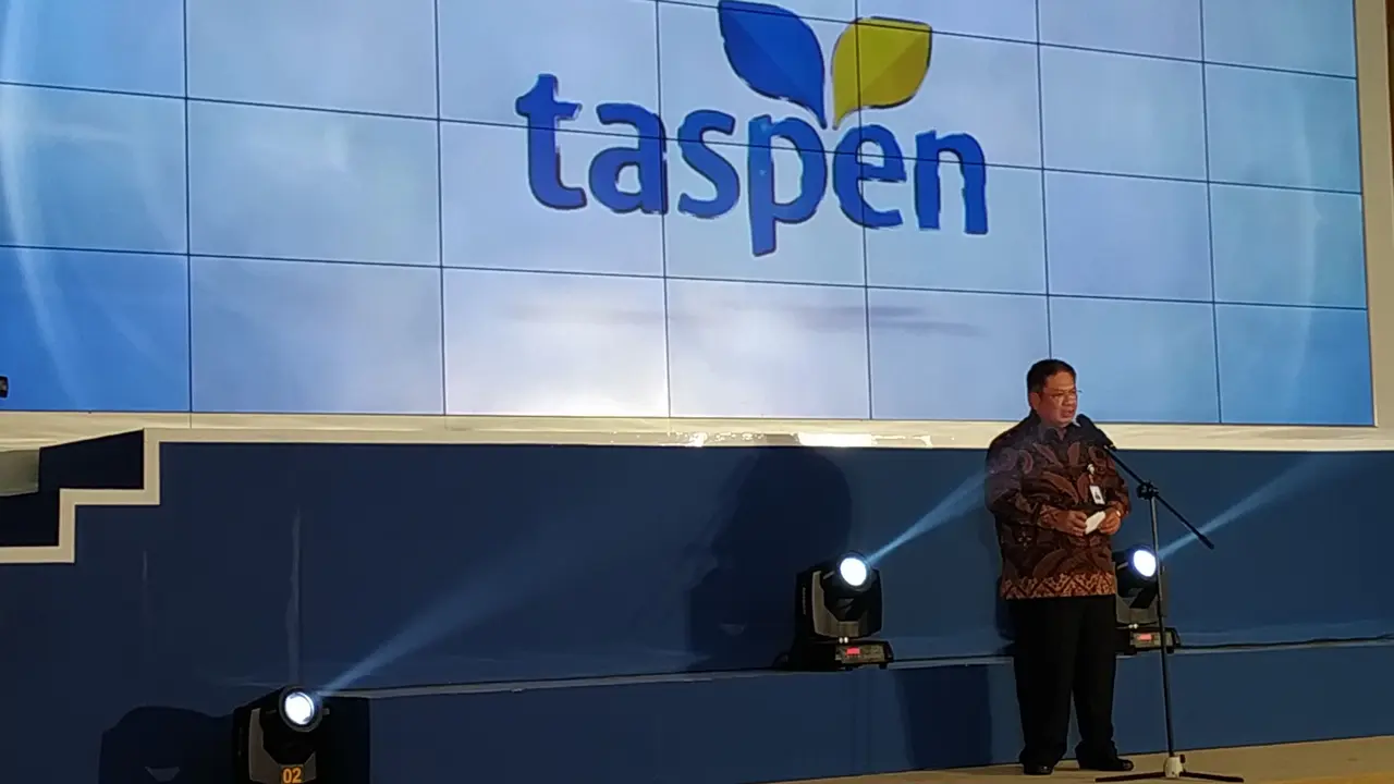 Direktur Utama Taspen Iqbal Latanro.