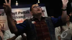 Juru Bicara Partai Demokrat Ruhut Sitompul berubah sikap 180 derajat terkait pilihannya pada Pemilu Presiden 9 Juli mendatang. Jakarta, Senin (23/6/2014) (Liputan6.com/Herman Zakharia)