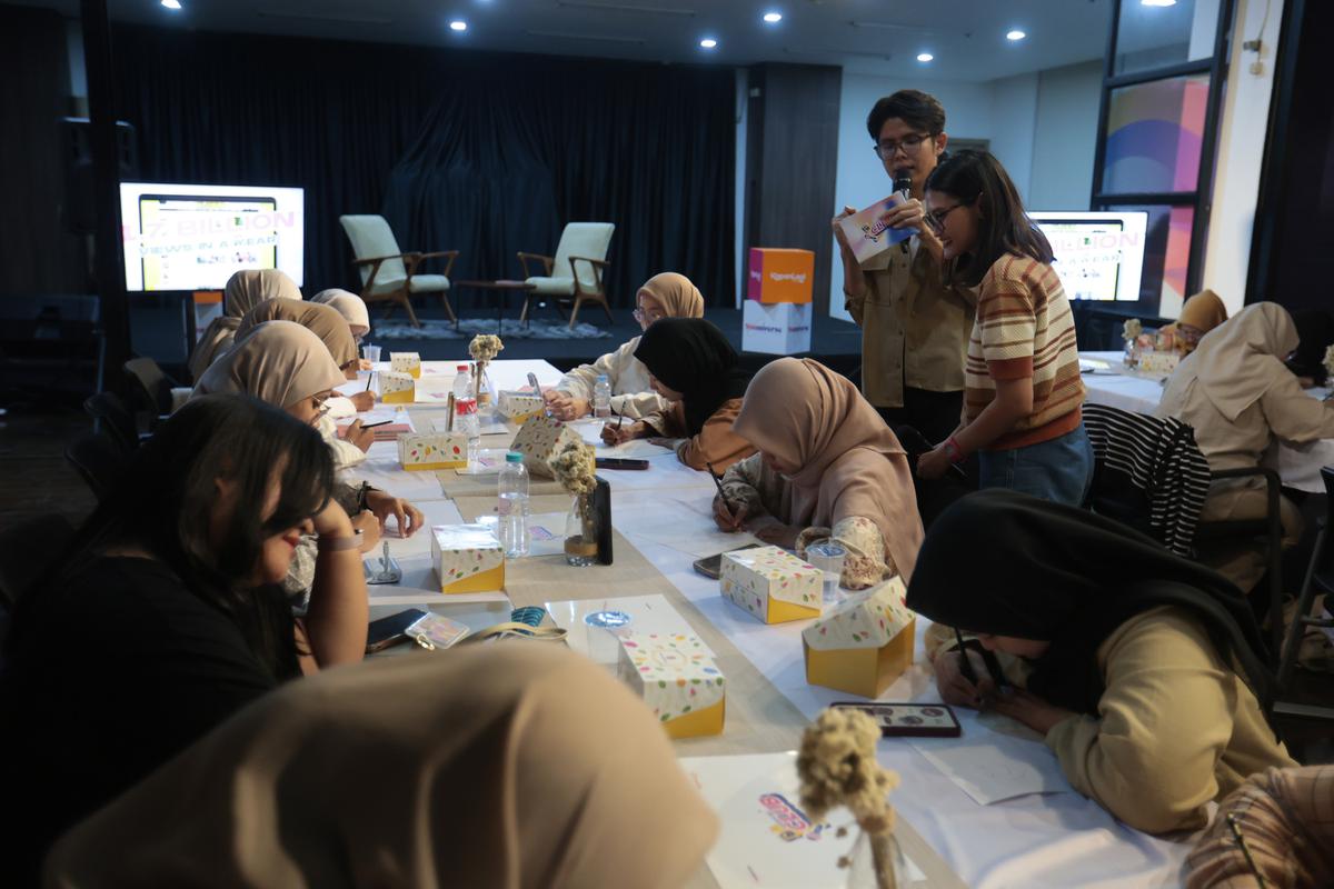 KapanLagi Book Club Ajak Pecinta Buku Ekspresikan Cerita Lewat Ilustrasi 'Still Walking: Draw Your Story'