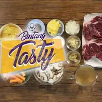 Masih bingung mau masak apa sebagai menu buka puasa? Yuk, intip resep Bintang Tasty.