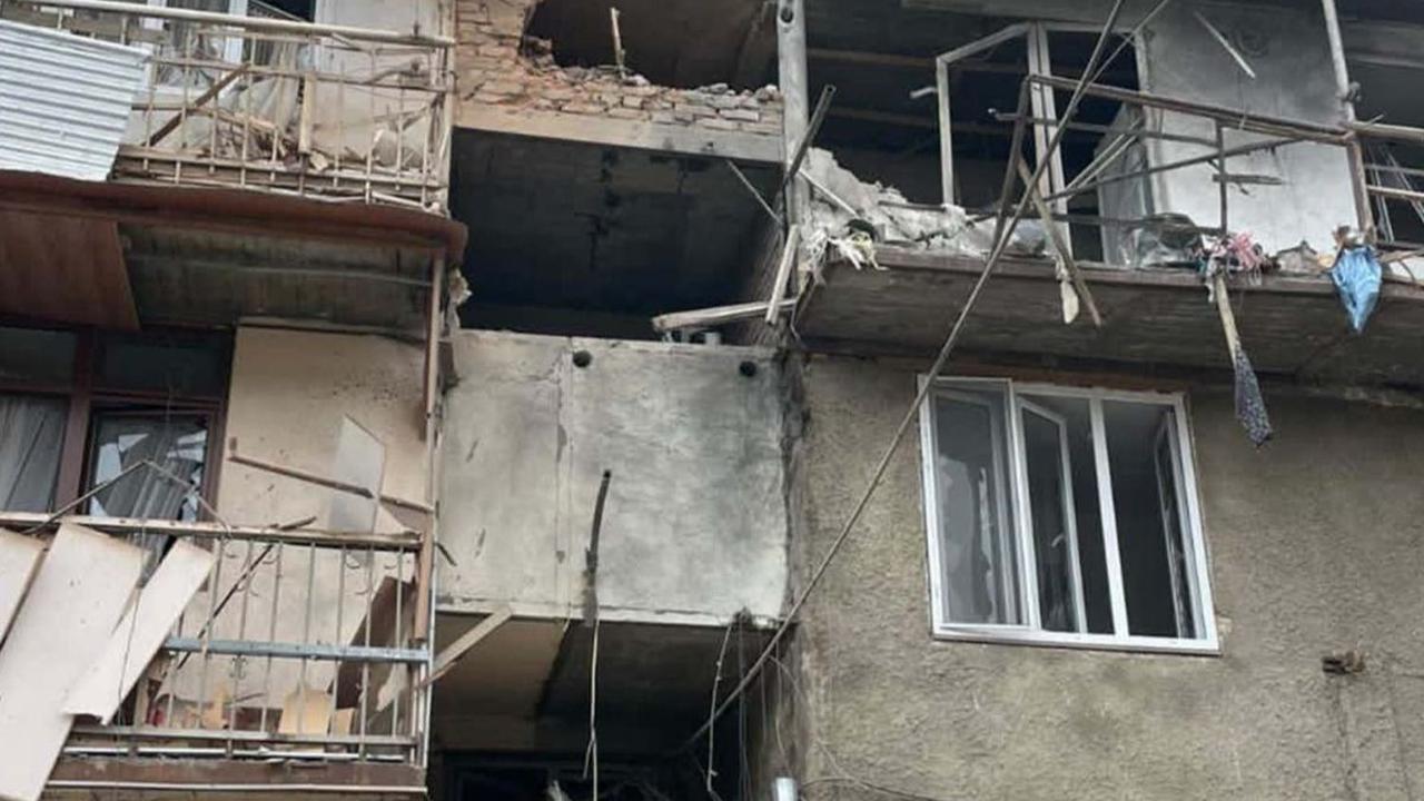 Otoritas separatis Karabakh mengatakan, sebanyak 25 orang tewas, termasuk dua warga sipil, dan 138 luka-luka akibat operasi militer Azerbaijan tersebut.