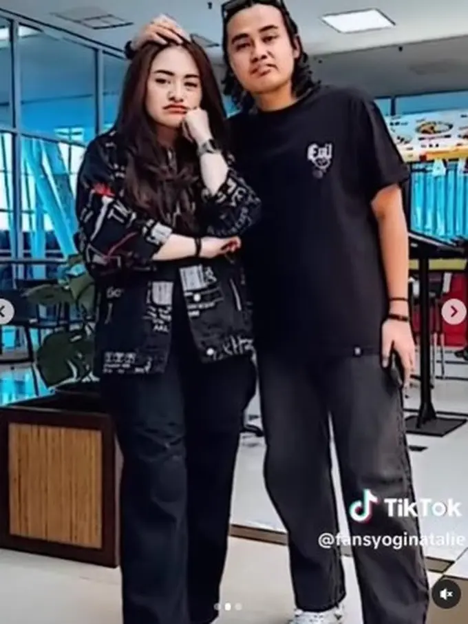 [Fimela] Nathalie Holscher dan Yogi Ilham