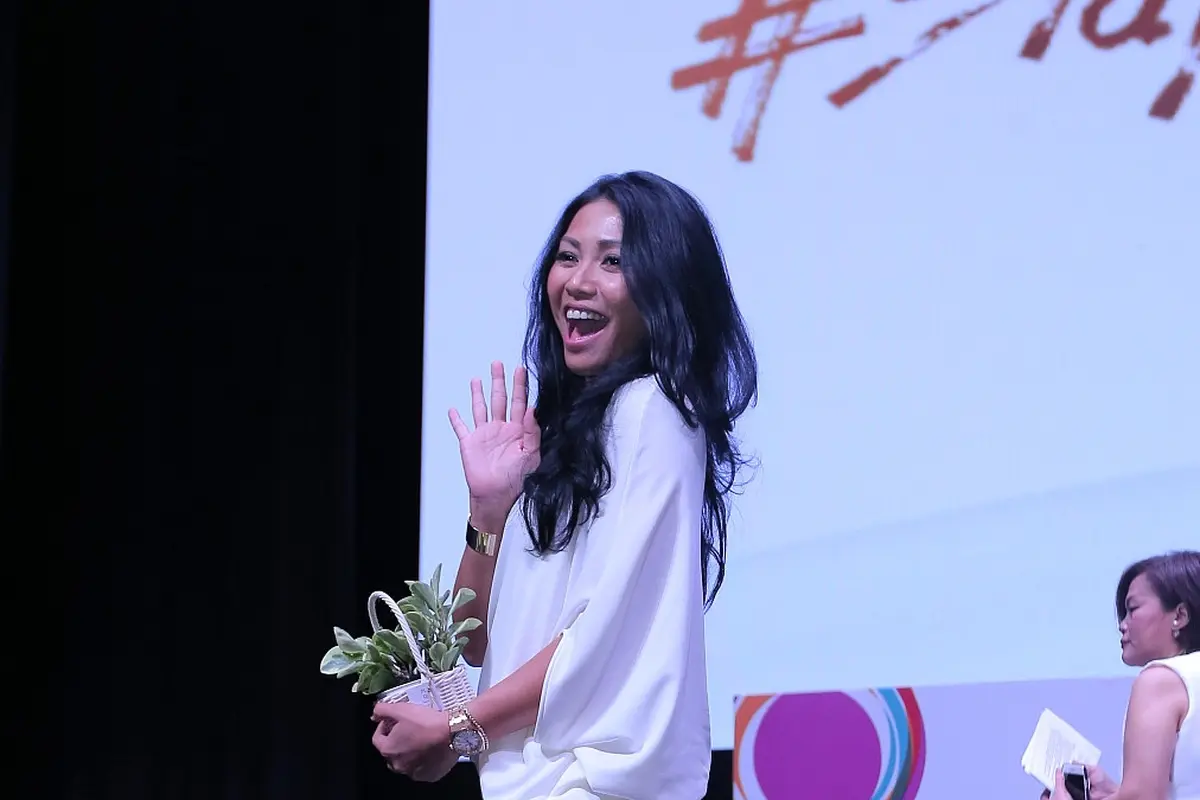 [Fimela] Anggun C Sasmi