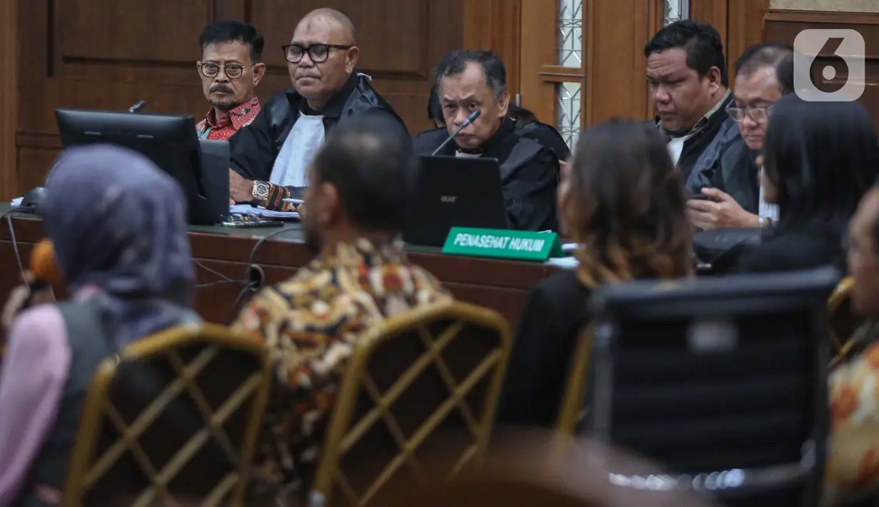 Keterangan para saksi untuk mendalami sejumlah aliran dana baik yang diterima maupun yang diberikan terdakwa Syahrul Yasin Limpo. (Liputan6.com/Angga Yuniar)