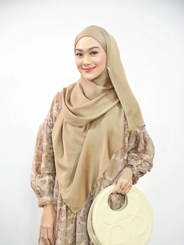 Fimela Figure: Dari Blogger sampai Pebisnis Modest Fashion, Indah Nada Puspita Buktikan Perempuan Bisa Wujudkan Mimpi Tanpa Batas