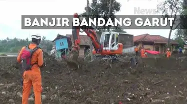 Pascabencana banjir bandang dan longsor di Garut, Jawa Barat, pada Senin 20 September 2016, pemerintah daerah setempat terus mengkaji kelayakan lokasi bencana sebagai permukiman warga terdampak.