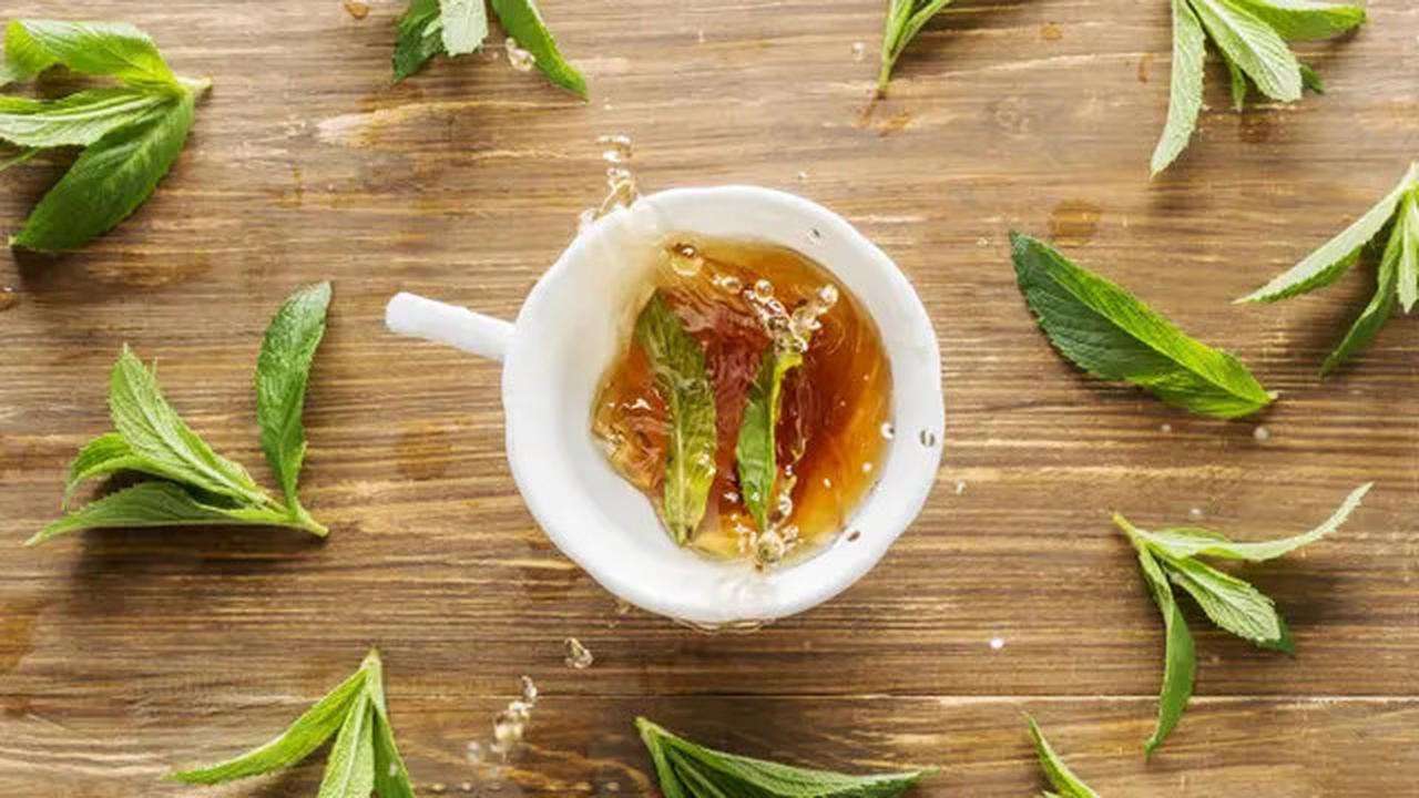 7 Minuman Hangat yang Bisa Bantu Tenangkan Pikiran