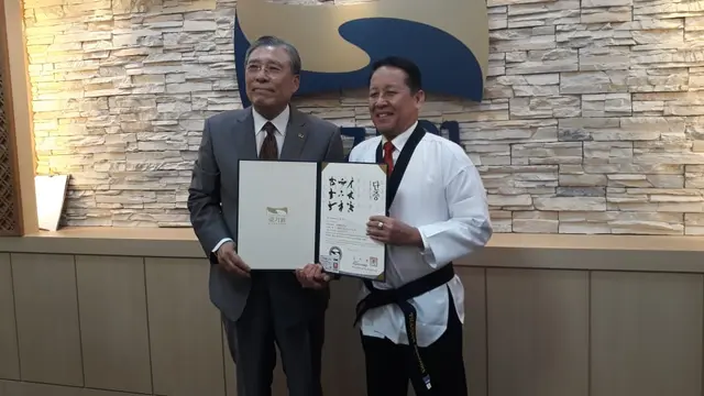 Ketua Umum PBTI Letjen TNI (Purn) H. Thamrin Marzuki di World Taekwondo Headquarters atau Kukkiwon.