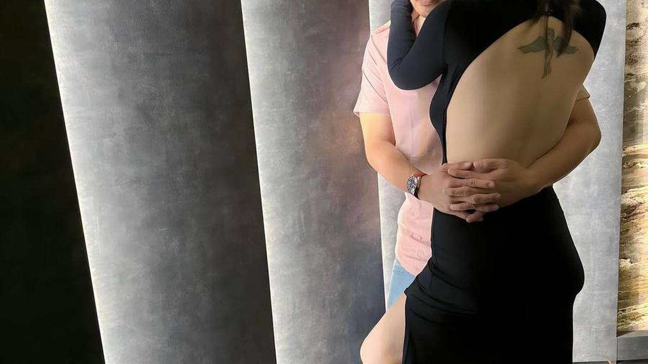 Gaun Seksi