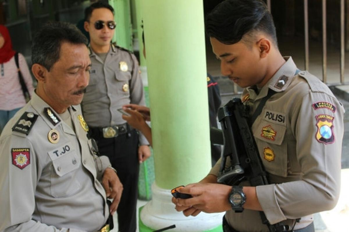 Polisi bersenjata kawal Tosan jalani foto rontgen