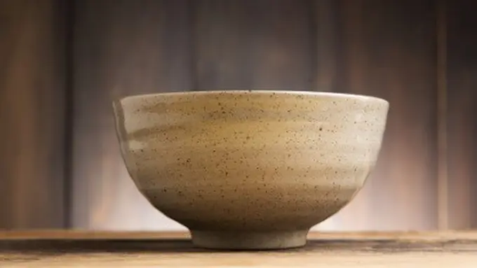 Trik Melepaskan Stiker Membandel di Mangkuk Baru dengan Mudah dan Cepat