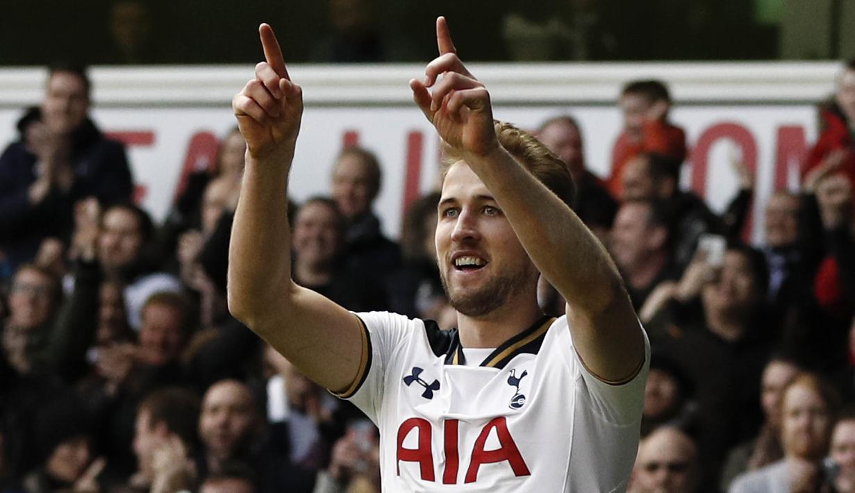 2. Harry Kane (Tottenham) - 19 Gol. (AFP/Adrian Dennis)