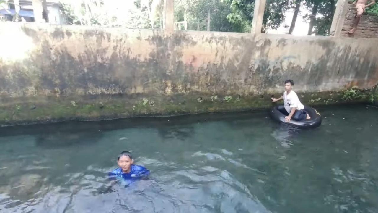 Kedalaman Sekitar Satu Meter