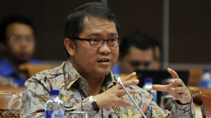 20160418-DPR dan Kemenkominfo Rapat Bahas Izin Penyiaran di Indonesia-Jakarta