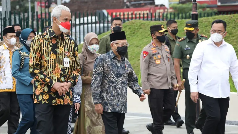 Foto Wakil Presiden  KH Ma'ruf Amin