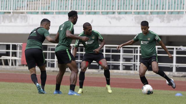 FOTO: Timnas Indonesia Panaskan Mesin Jelang Hadapi Malaysia